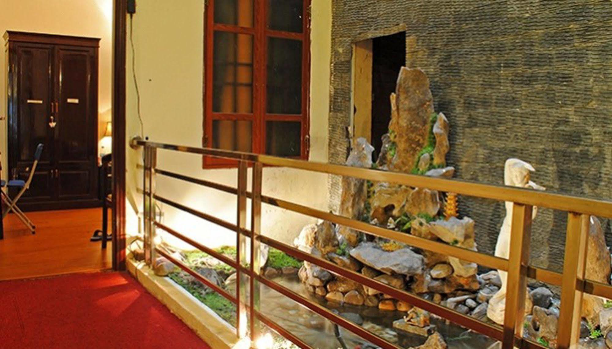 A25 Hotel - 38 Hang Thiec Hanoi Exterior foto